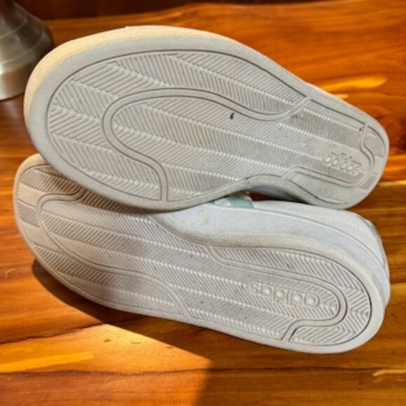 Adidas sneakers, White with mint green, Size 8 1/2 - Picture 3 of 4